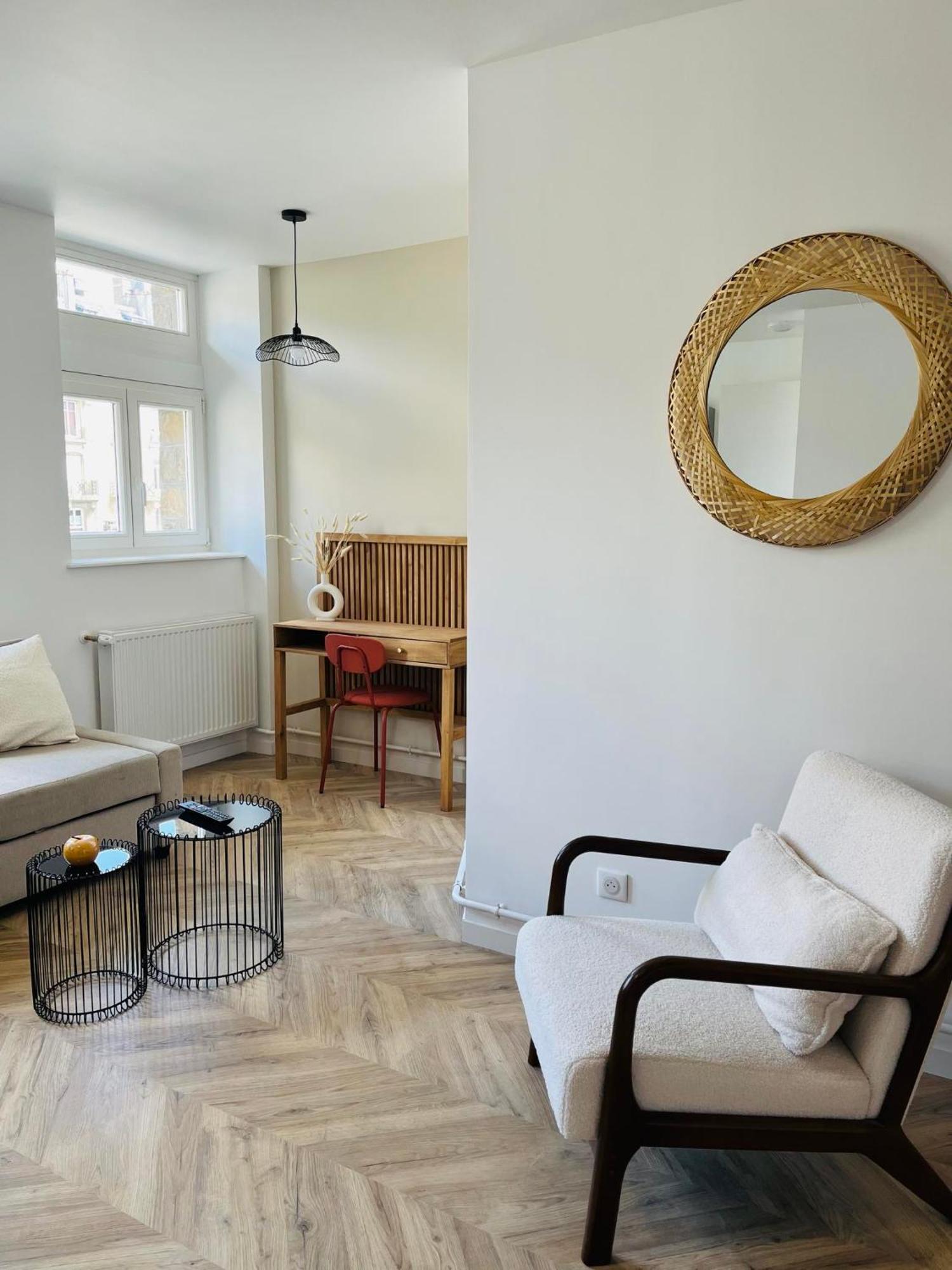 Appartement Cosy & Moderne 6 Personnes Centre Charleville-Mezieres - Ardennes Luaran gambar
